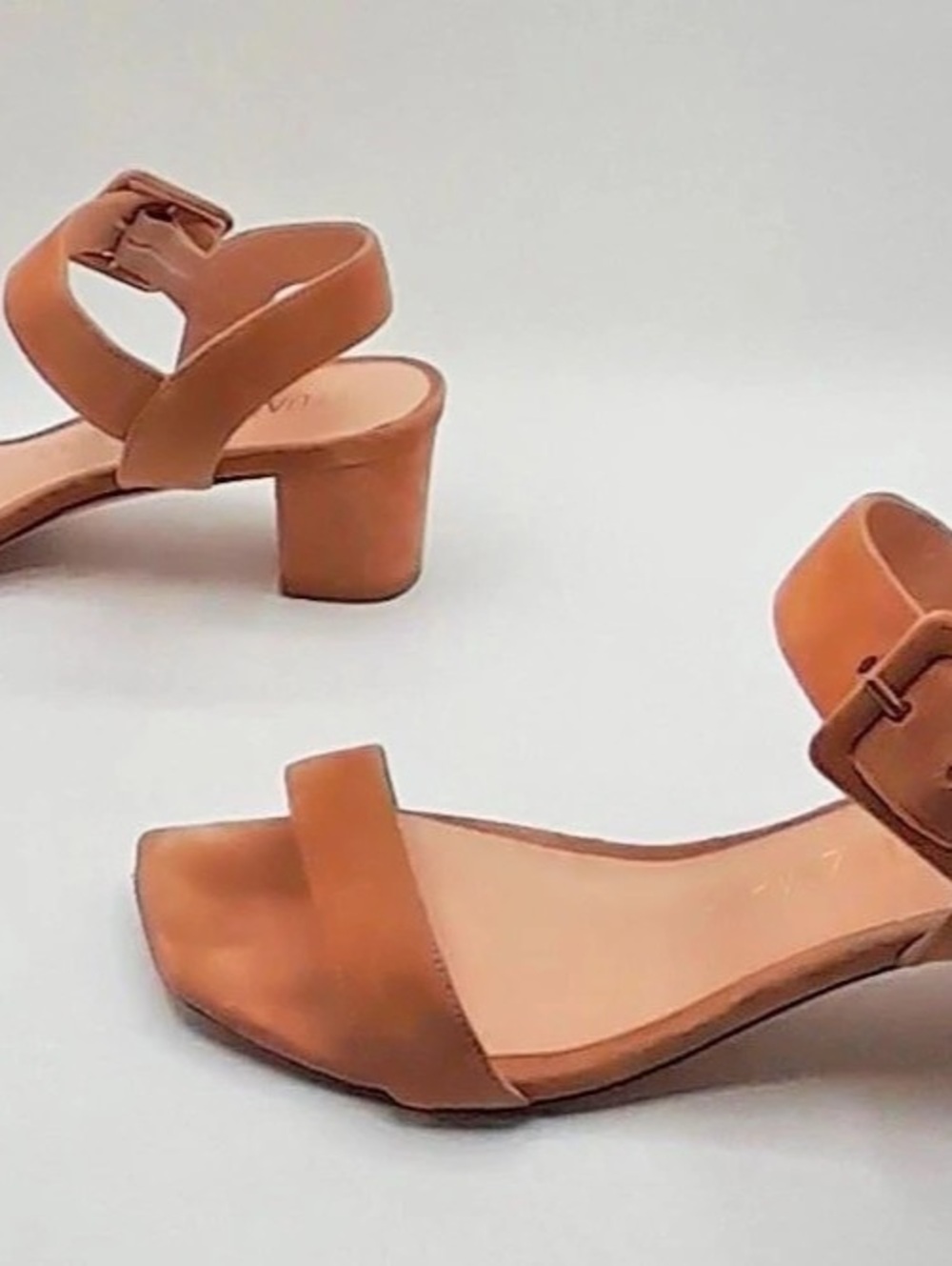 Stuart Weitzman, Brown Strappy Sandals 6.5B Gently preloved